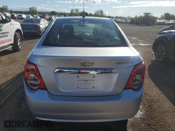 2013 Chevrolet Sonic LT с VIN 1G1JC5EH5D4248887, выставлен на аукционе Copart как лот 68144315 с пробегом 111 763 миль миль и Списание • Salvage title. История ставок и продаж доступна на DreamBid. Изображение 6.