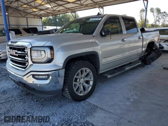 2018 GMC Sierra 1500 SLT z VIN 3GTU2NECXJG333525, wystawiony jako Copart lot #80155105 z przebiegiem 141 802 mil mil oraz Szkoda całkowita • Salvage title. Historia ofert i sprzedaży dostępna na DreamBid. Obrazek 1.