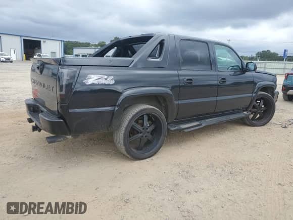 2004 Chevrolet Avalanche Z71 with VIN 3GNEK12T54G203181, listed as a Copart auction lot 85732415 with 298,484 mi miles and Clean title. Bid and sale history available at DreamBid. Image 3.