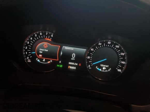 2019 Ford Explorer Platinum с VIN 1FM5K8HT4KGA74766, выставлен на аукционе Copart как лот 84027855 с пробегом 98 656 миль миль и Списание • Salvage title. История ставок и продаж доступна на DreamBid. Изображение 9.