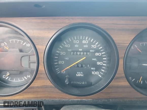 1992 Dodge D/W 250 with VIN 3B7KM23C8NM516058, listed as a Copart auction lot 46529115 with 279,999 mi miles and Salvage title. Bid and sale history available at DreamBid. Image 9.