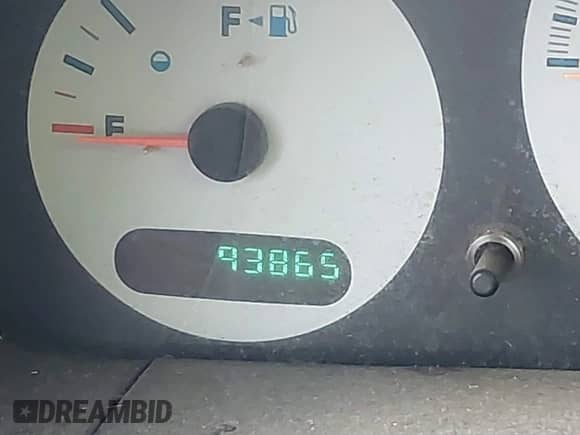 2003 Dodge Caravan Cargo with VIN 1D4GP21383B339065, listed as a IAAI auction lot 41069958 with 93,865 mi miles and . Bid and sale history available at DreamBid. Image 15.