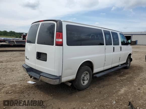 2019 Chevrolet Express Passenger LT с VIN 1GAZGPFG0K1192705, выставлен на аукционе Copart как лот 66196185 с пробегом 196 248 миль миль и Чистый • Clean title. История ставок и продаж доступна на DreamBid. Изображение 3.