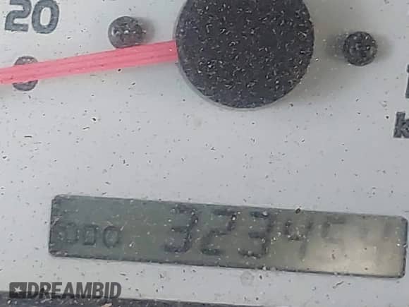 2001 Toyota Tacoma с VIN 5TEWN72N11Z733480, выставлен на аукционе IAAI как лот 42244484 с пробегом 323 454 миль миль и . История ставок и продаж доступна на DreamBid. Изображение 16.