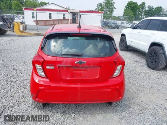 2019 Chevrolet Spark LT z VIN KL8CD6SA4KC706232, wystawiony jako IAAI lot #42378455 z przebiegiem 60 703 mil mil oraz . Historia ofert i sprzedaży dostępna na DreamBid. Obrazek 16.