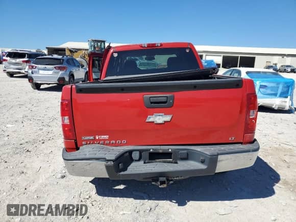 2009 Chevrolet Silverado 1500 LT z VIN 2GCEK233591112442, wystawiony jako Copart lot #82499845 z przebiegiem 170 611 mil mil oraz Szkoda całkowita • Salvage title. Historia ofert i sprzedaży dostępna na DreamBid. Obrazek 6.