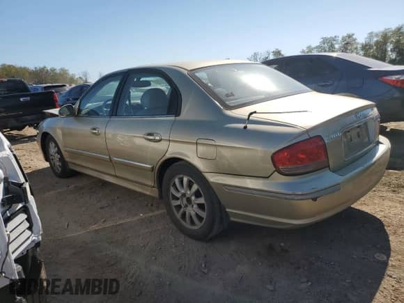 2004 Hyundai Sonata GLS z VIN KMHWF35HX4A971396, wystawiony jako Copart lot #75762914 z przebiegiem 280 608 mil mil oraz Szkoda całkowita • Salvage title. Historia ofert i sprzedaży dostępna na DreamBid. Obrazek 2.