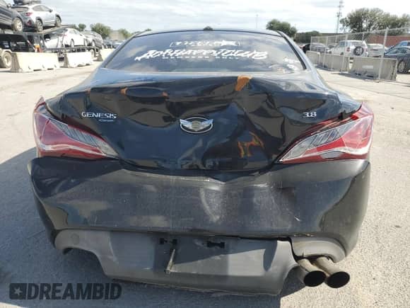 2015 Hyundai Genesis Coupe 3.8L Base z VIN KMHHT6KJXFU127029, wystawiony jako Copart lot #81247194 z przebiegiem 114 376 mil mil oraz Szkoda całkowita • Salvage title. Historia ofert i sprzedaży dostępna na DreamBid. Obrazek 6.