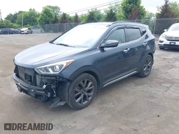2017 Hyundai Santa Fe Ultimate с VIN 5XYZWDLAXHG486646, выставлен на аукционе IAAI как лот 42718690 с пробегом 117 430 миль миль и . История ставок и продаж доступна на DreamBid. Изображение 2.
