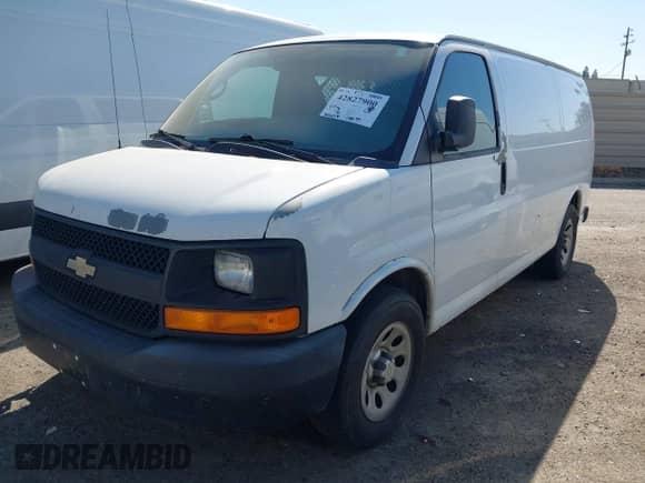 2012 Chevrolet Express Cargo with VIN 1GCSGAFX1C1186757, listed as a IAAI auction lot 42827900 with 202,041 mi miles and . Bid and sale history available at DreamBid. Image 20.