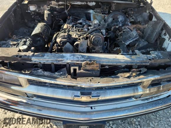 1996 Chevrolet Tahoe с VIN 1GNEK13R4TJ383043, выставлен на аукционе Copart как лот 71683065 с пробегом Не указан миль и Списание • Salvage title. История ставок и продаж доступна на DreamBid. Изображение 12.