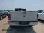 2018 Ram 1500 Tradesman z VIN 3C6JR6DT9JG234210, wystawiony jako IAAI lot #42235588 z przebiegiem 102 689 mil mil oraz . Historia ofert i sprzedaży dostępna na DreamBid. Obrazek 16.