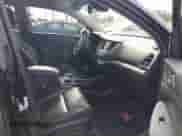 2018 Hyundai Tucson Value z VIN KM8J33A27JU619066, wystawiony jako IAAI lot #41351283 z przebiegiem 89 805 mil mil oraz . Historia ofert i sprzedaży dostępna na DreamBid. Obrazek 5.