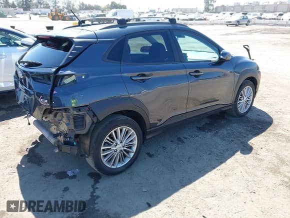 2021 Hyundai Kona SEL с VIN KM8K2CAA0MU735342, выставлен на аукционе IAAI как лот 42995183 с пробегом 25 000 миль миль и . История ставок и продаж доступна на DreamBid. Изображение 4.