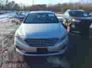 2017 Hyundai Sonata SE с VIN 5NPE24AF1HH566046, выставлен на аукционе IAAI как лот 41244847 с пробегом Не указан миль и . История ставок и продаж доступна на DreamBid. Изображение 11.