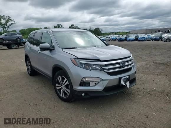 2018 Honda Pilot EX-L z VIN 5FNYF6H63JB022574, wystawiony jako Copart lot #58185165 z przebiegiem 76 073 mil mil oraz Szkoda całkowita • Salvage title. Historia ofert i sprzedaży dostępna na DreamBid. Obrazek 14.