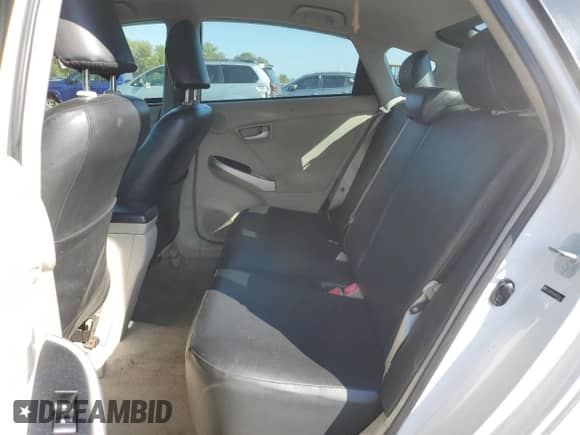 2010 Toyota Prius III с VIN JTDKN3DU8A0239693, выставлен на аукционе Copart как лот 82037385 с пробегом 200 302 миль миль и Списание • Salvage title. История ставок и продаж доступна на DreamBid. Изображение 10.