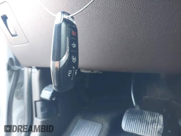 2016 Ford F-150 XLT z VIN 1FTEW1EG7GFD19712, wystawiony jako IAAI lot #42927063 z przebiegiem 146 108 mil mil oraz . Historia ofert i sprzedaży dostępna na DreamBid. Obrazek 11.