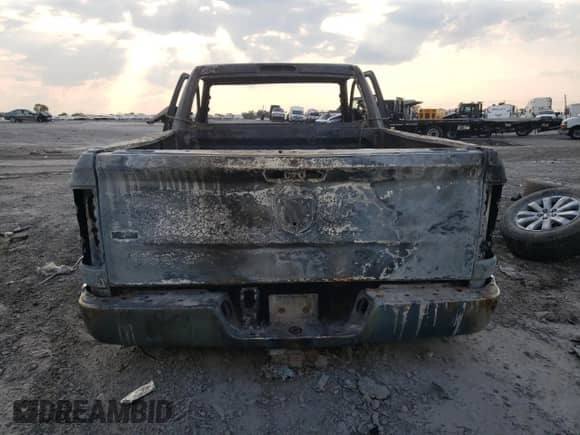 2010 Dodge 1500 Sport z VIN 3D7JV1ETXAG106456, wystawiony jako Copart lot #69256534 z przebiegiem Nie podano mil oraz Nie do naprawy • Non repairable. Historia ofert i sprzedaży dostępna na DreamBid. Obrazek 6.
