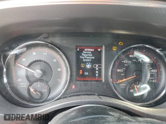 2013 Dodge Charger SXT Plus with VIN 2C3CDXHG7DH552676, listed as a Copart auction lot 71771485 with 267,660 mi miles and Clean title. Bid and sale history available at DreamBid. Image 9.