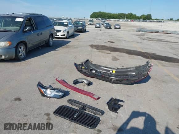 2020 Chevrolet Equinox LT с VIN 3GNAXUEVXLS610181, выставлен на аукционе IAAI как лот 43093116 с пробегом 75 237 миль миль и . История ставок и продаж доступна на DreamBid. Изображение 12.