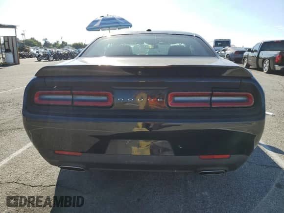 2022 Dodge Challenger SXT с VIN 2C3CDZAG8NH112974, выставлен на аукционе Copart как лот 83757345 с пробегом 28 383 миль миль и Списание • Salvage title. История ставок и продаж доступна на DreamBid. Изображение 6.