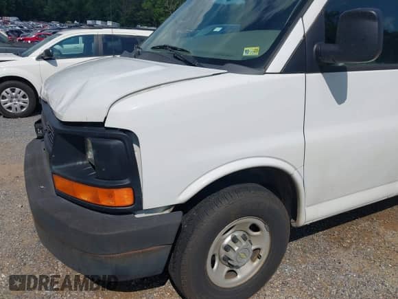 2014 Chevrolet Express Cargo с VIN 1GCZGUCG6E1130398, выставлен на аукционе IAAI как лот 42673151 с пробегом 265 340 миль миль и . История ставок и продаж доступна на DreamBid. Изображение 18.