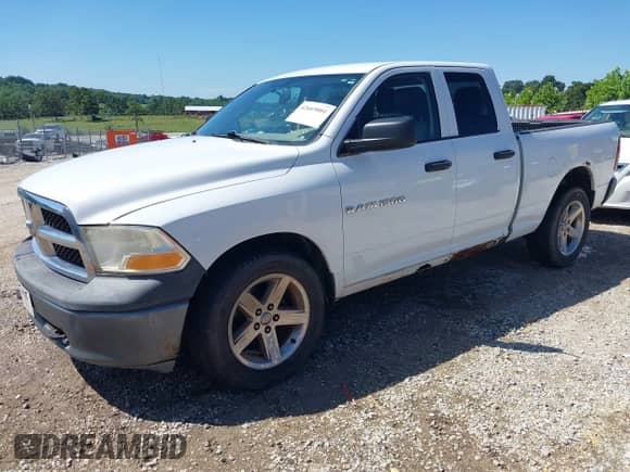 2011 Ram 1500 SLT with VIN 1D7RV1GPXBS673084, listed as a IAAI auction lot 42669001 with 207,542 mi miles and . Bid and sale history available at DreamBid. Image 2.