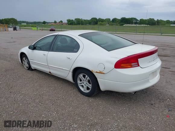 1999 Dodge Intrepid ES with VIN 2B3HD56J9XH741808, listed as a IAAI auction lot 42240983 with 160,521 mi miles and . Bid and sale history available at DreamBid. Image 3.