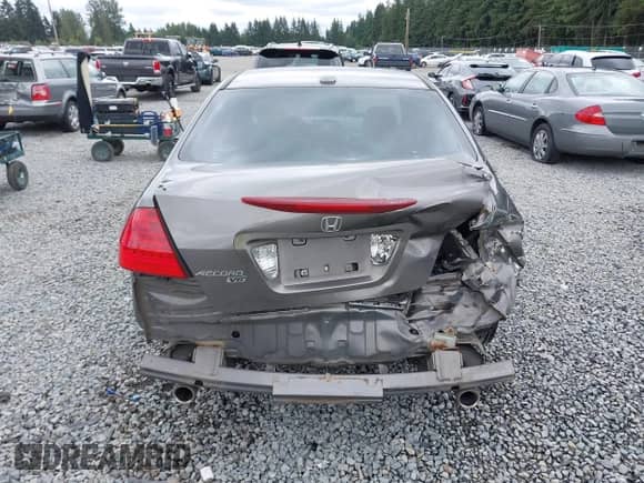 2006 Honda Accord EX-L с VIN 1HGCM66806A022277, выставлен на аукционе IAAI как лот 42659279 с пробегом 152 251 миль миль и . История ставок и продаж доступна на DreamBid. Изображение 17.