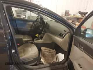 2017 Hyundai Elantra SE with VIN 5NPD74LF6HH067754, listed as a IAAI auction lot 43444422 with 123,697 mi miles and . Bid and sale history available at DreamBid. Image 5.