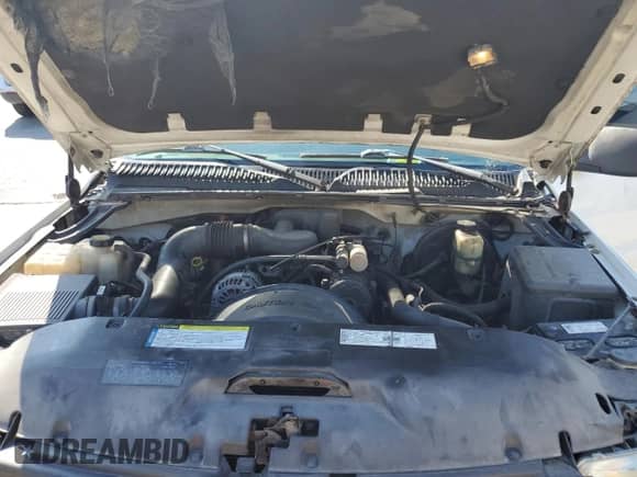 1999 Chevrolet Silverado 1500 с VIN 1GCEC14W9XE200521, выставлен на аукционе Copart как лот 71100125 с пробегом 339 452 миль миль и Списание • Salvage title. История ставок и продаж доступна на DreamBid. Изображение 11.