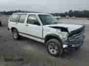 1994 Chevrolet Blazer с VIN 1GNCS13W4R0182822, выставлен на аукционе Copart как лот 64364725 с пробегом 130 925 миль миль и Списание • Salvage title. История ставок и продаж доступна на DreamBid. Изображение 4.