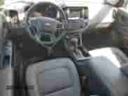 2021 Chevrolet Colorado 2WD Work Truck z VIN 1GCHSBEA1M1136714, wystawiony jako Copart lot #70632885 z przebiegiem 123 872 mil mil oraz Szkoda całkowita • Salvage title. Historia ofert i sprzedaży dostępna na DreamBid. Obrazek 8.