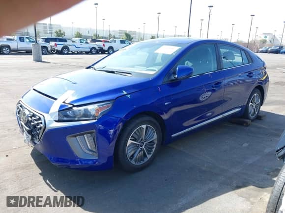 2020 Hyundai Ioniq SE with VIN KMHC65LD1LU201180, listed as a IAAI auction lot 41614687 with 60,627 mi miles and . Bid and sale history available at DreamBid. Image 2.