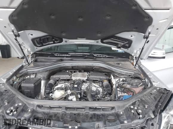 2019 Mercedes-Benz GLS 450 with VIN 4JGDF6EE3KB183355, listed as a IAAI auction lot 42650599 with 70,537 mi miles and . Bid and sale history available at DreamBid. Image 10.