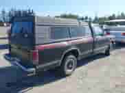 1988 Chevrolet S-10 with VIN 1GCCS14R9J2207854, listed as a IAAI auction lot 42177324 with 255,285 mi miles and . Bid and sale history available at DreamBid. Image 4.