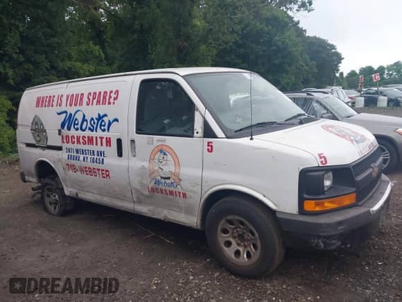 2013 Chevrolet Express Cargo with VIN 1GCSGAFX2D1102477, listed as a IAAI auction lot 42650482 with 77,551 mi miles and . Bid and sale history available at DreamBid. Image 13.