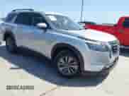 2025 Nissan Pathfinder SV с VIN 5N1DR3BA2SC211034, выставлен на аукционе IAAI как лот 41820667 с пробегом 6 456 миль миль и . История ставок и продаж доступна на DreamBid. Изображение 1.