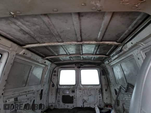 2003 Ford Econoline Cargo с VIN 1FTSS34F33HB68059, выставлен на аукционе Copart как лот 42152655 с пробегом 435 486 миль миль и Чистый • Clean title. История ставок и продаж доступна на DreamBid. Изображение 10.