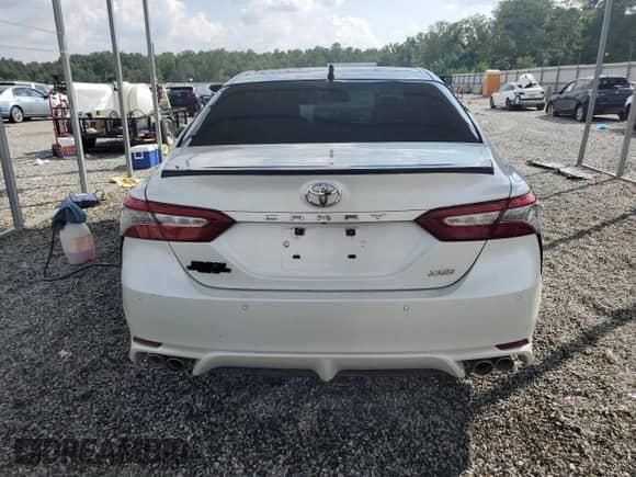 2018 Toyota Camry XSE с VIN 4T1B61HK0JU027305, выставлен на аукционе Copart как лот 69680395 с пробегом 73 371 миль миль и Списание • Salvage title. История ставок и продаж доступна на DreamBid. Изображение 6.