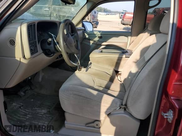 2006 Chevrolet Silverado 1500 LS с VIN 2GCEC13V561327999, выставлен на аукционе Copart как лот 80205455 с пробегом 170 541 миль миль и Списание • Salvage title. История ставок и продаж доступна на DreamBid. Изображение 7.