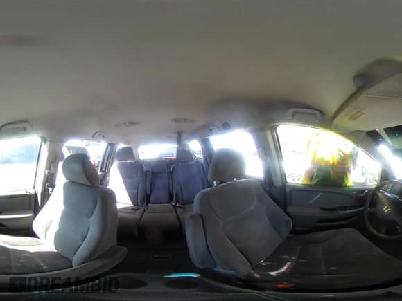 2005 Honda Odyssey EX с VIN 5FNRL38495B416810, выставлен на аукционе IAAI как лот 43412581 с пробегом 282 714 миль миль и . История ставок и продаж доступна на DreamBid. Изображение 22.