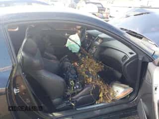 2014 Hyundai Genesis Coupe Ultimate with VIN KMHHU6KJXEU119489, listed as a IAAI auction lot 43234448 with Not provided miles and . Bid and sale history available at DreamBid. Image 5.