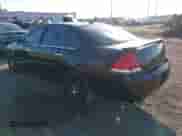 2007 Chevrolet Impala SS с VIN 2G1WD58C779318281, выставлен на аукционе IAAI как лот 42896157 с пробегом 198 196 миль миль и . История ставок и продаж доступна на DreamBid. Изображение 3.