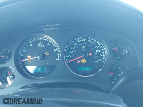 2008 Chevrolet Tahoe 3LT z VIN 1GNFK13018R178472, wystawiony jako IAAI lot #41587422 z przebiegiem 238 152 mil mil oraz . Historia ofert i sprzedaży dostępna na DreamBid. Obrazek 7.