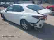 2022 Toyota Camry Hybrid LE with VIN 4T1C31AK2NU591549, listed as a IAAI auction lot 42499072 with 55,882 mi miles and . Bid and sale history available at DreamBid. Image 3.