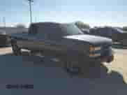 1996 Chevrolet Silverado 3500 with VIN 1GCGC33R8TF009659, listed as a Copart auction lot 80885044 with 176,561 mi miles and Salvage title. Bid and sale history available at DreamBid. Image 4.