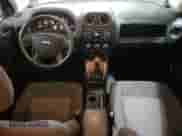 2010 Jeep Compass Latitude с VIN 1J4NF1FB8AD620344, выставлен на аукционе Copart как лот 88244265 с пробегом 169 861 миль миль и Чистый • Clean title. История ставок и продаж доступна на DreamBid. Изображение 8.