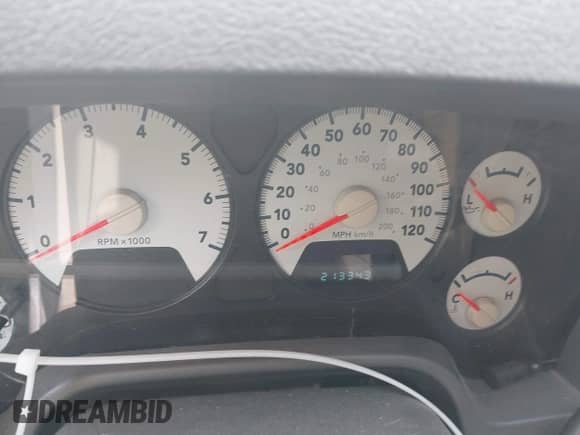 2007 Dodge 1500 SLT with VIN 1D7HU18217S262522, listed as a IAAI auction lot 42578588 with 213,343 mi miles and . Bid and sale history available at DreamBid. Image 7.